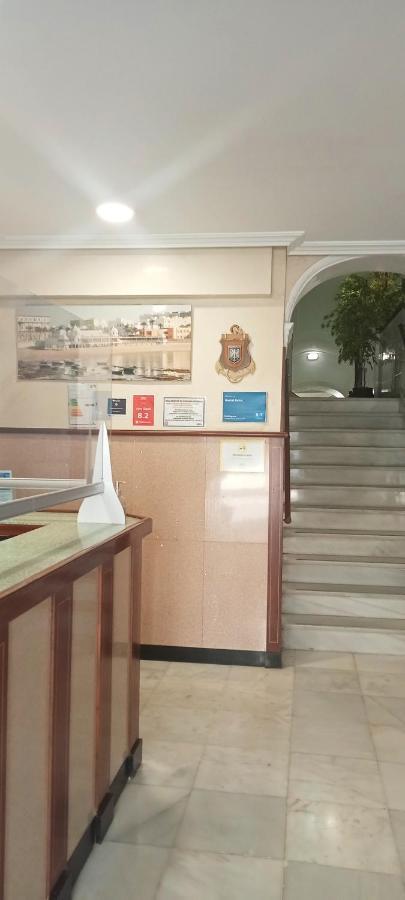 Hostal Bahia Кадис Екстериор снимка